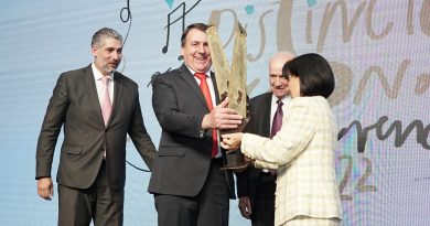 Germán Knop Valdés recibe reconocimiento Fundadores IST 2022